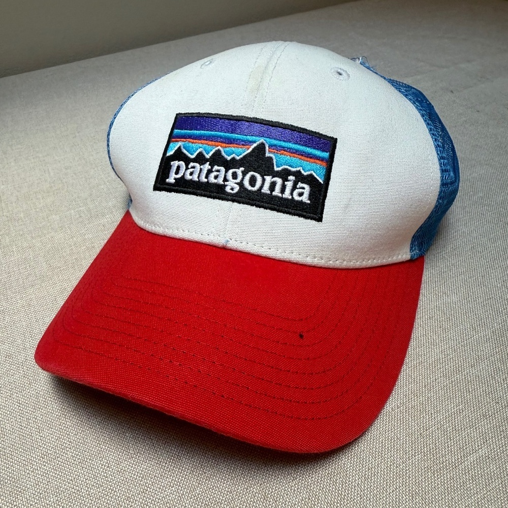 Patagonia Retro P-6 Logo Trucker Hat